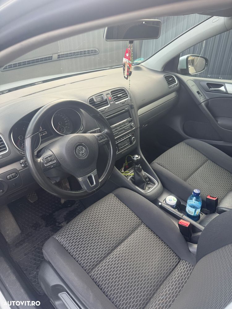 Volkswagen Golf 1.6 TDI DPF BlueMotion - 7