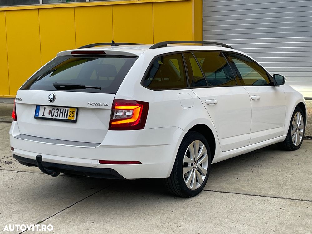 Skoda Octavia 2.0 TDI (Green tec) DSG Style - 3