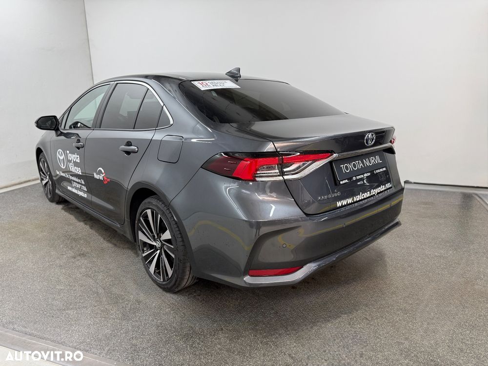 Toyota Corolla 1.8 HEV Dynamic - 5