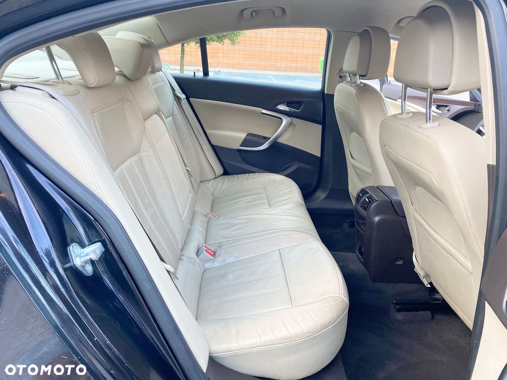 Opel Insignia 2.0 CDTI Edition - 11
