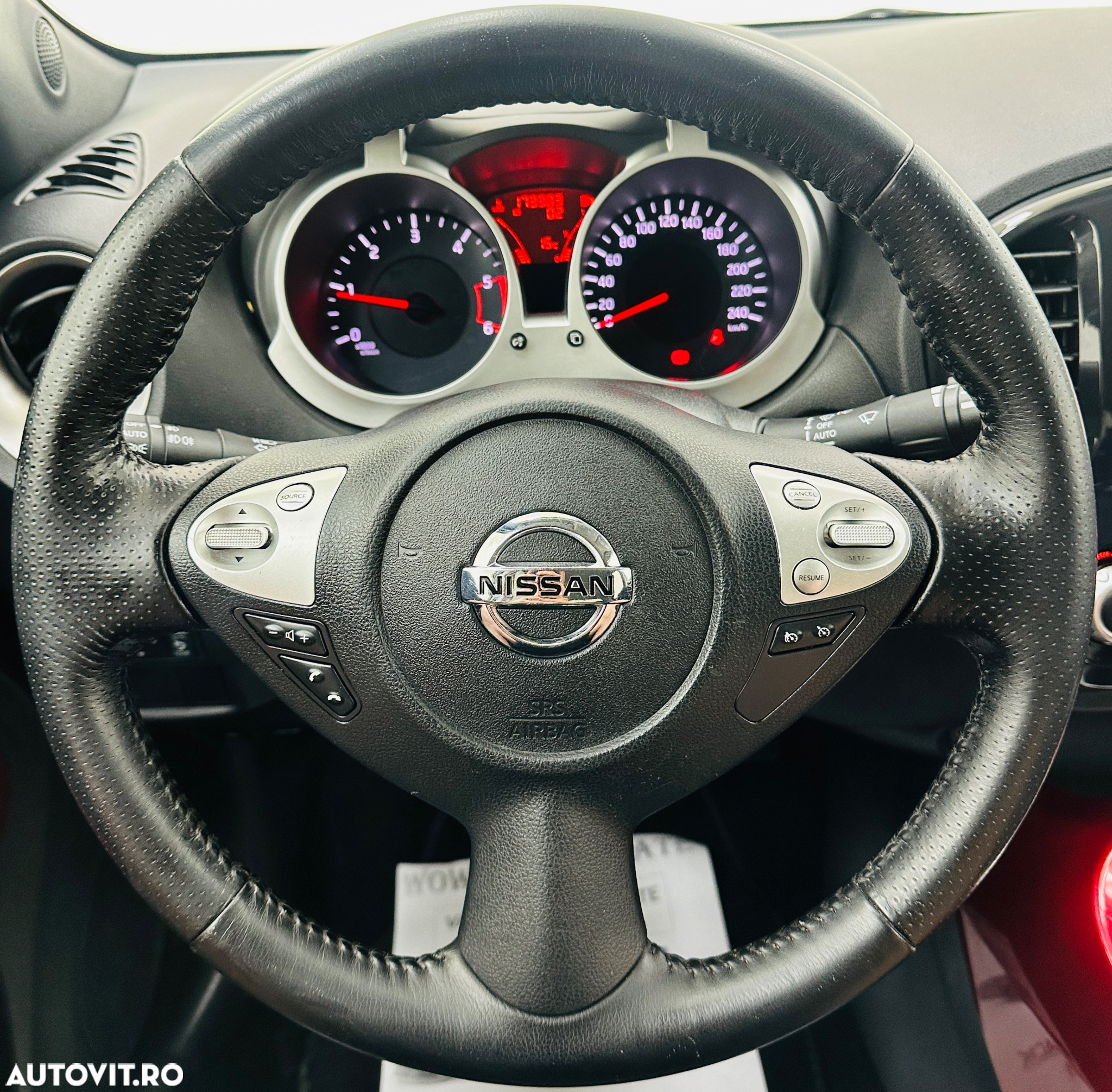 Nissan Juke - 36