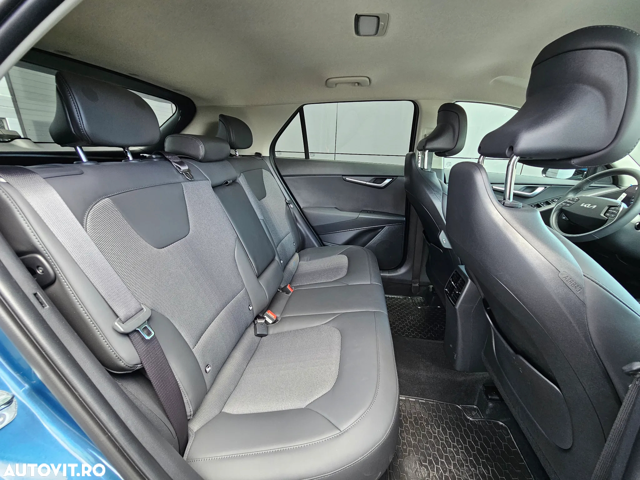 Kia Niro 1.6 GDI 6DCT HEV Comfort - 11