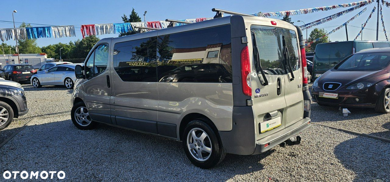 Renault Trafic - 12