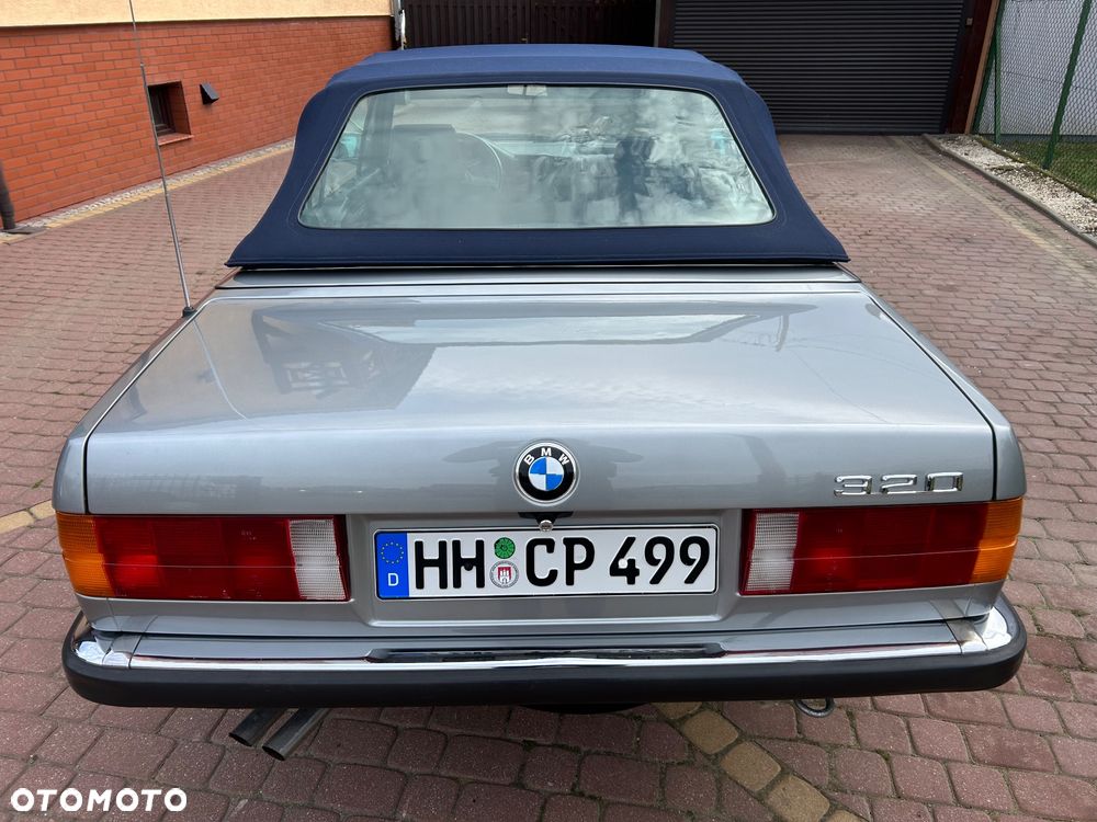 BMW Seria 3 320i - 6