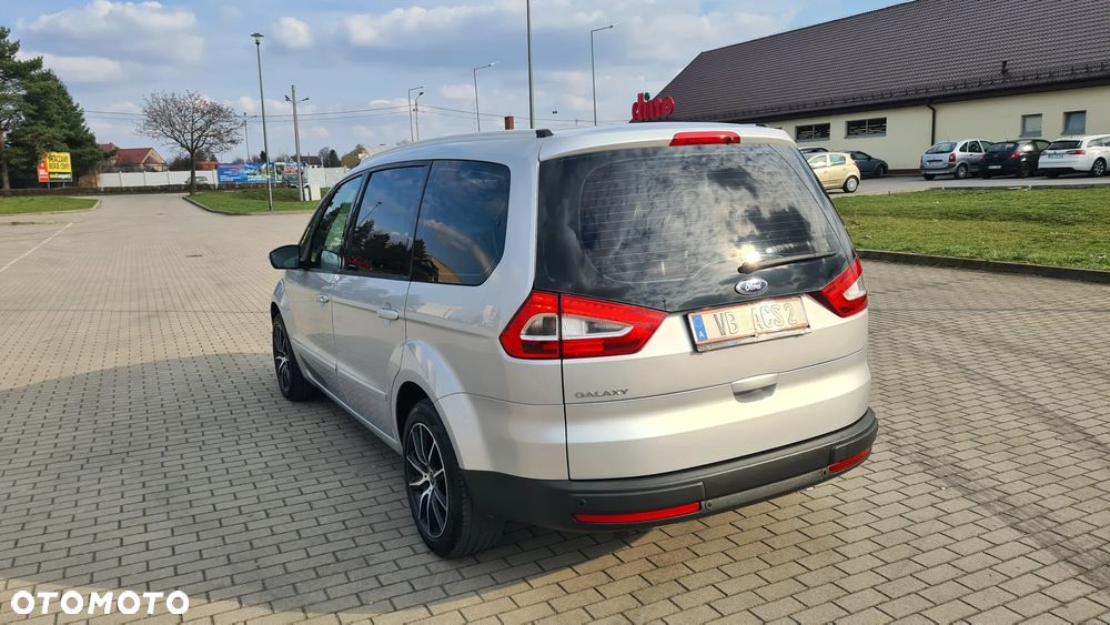 Ford Galaxy 2.0 TDCi Trend - 4