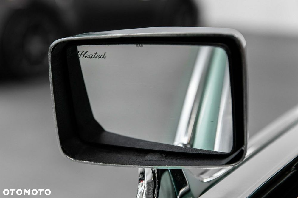 Lincoln Continental - 22