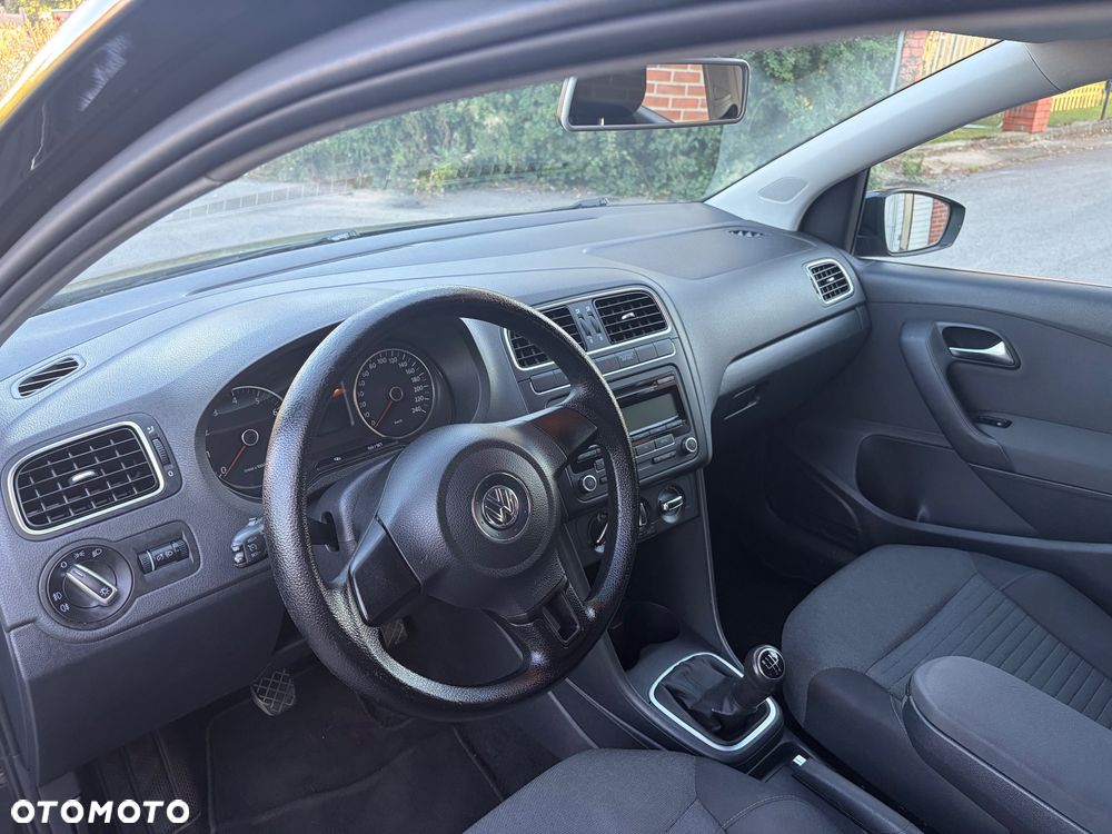 Volkswagen Polo 1.4 Comfortline - 22