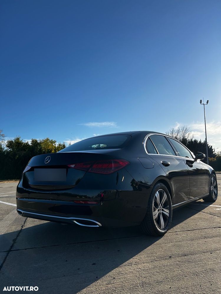 Mercedes-Benz C 300 4Matic T 9G-TRONIC Avantgarde Advanced - 5