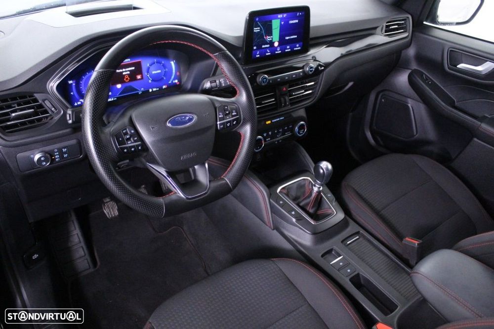 Ford Kuga 1.5 TDCi EcoBlue ST-Line - 35