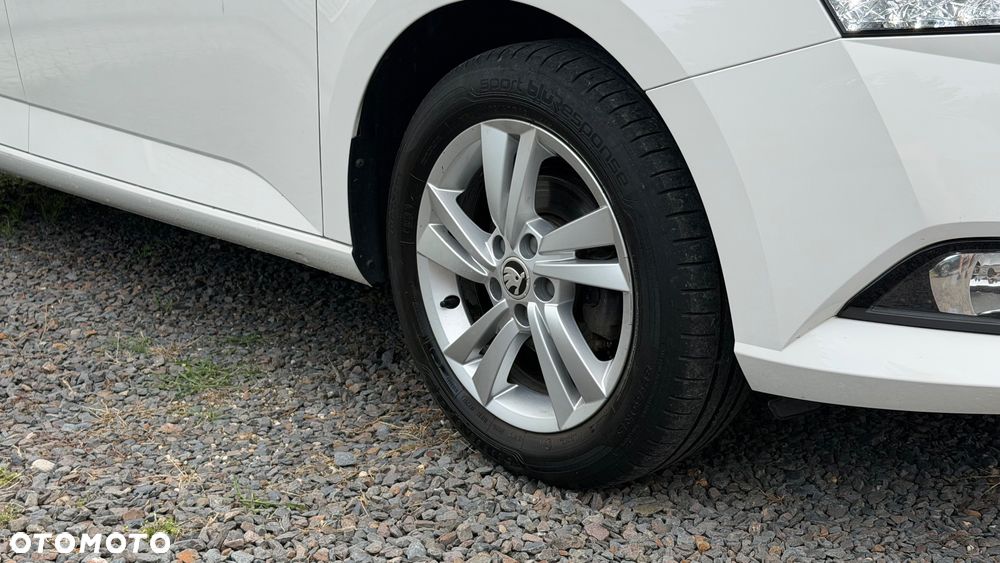 Skoda Fabia 1.0 Ambition - 23