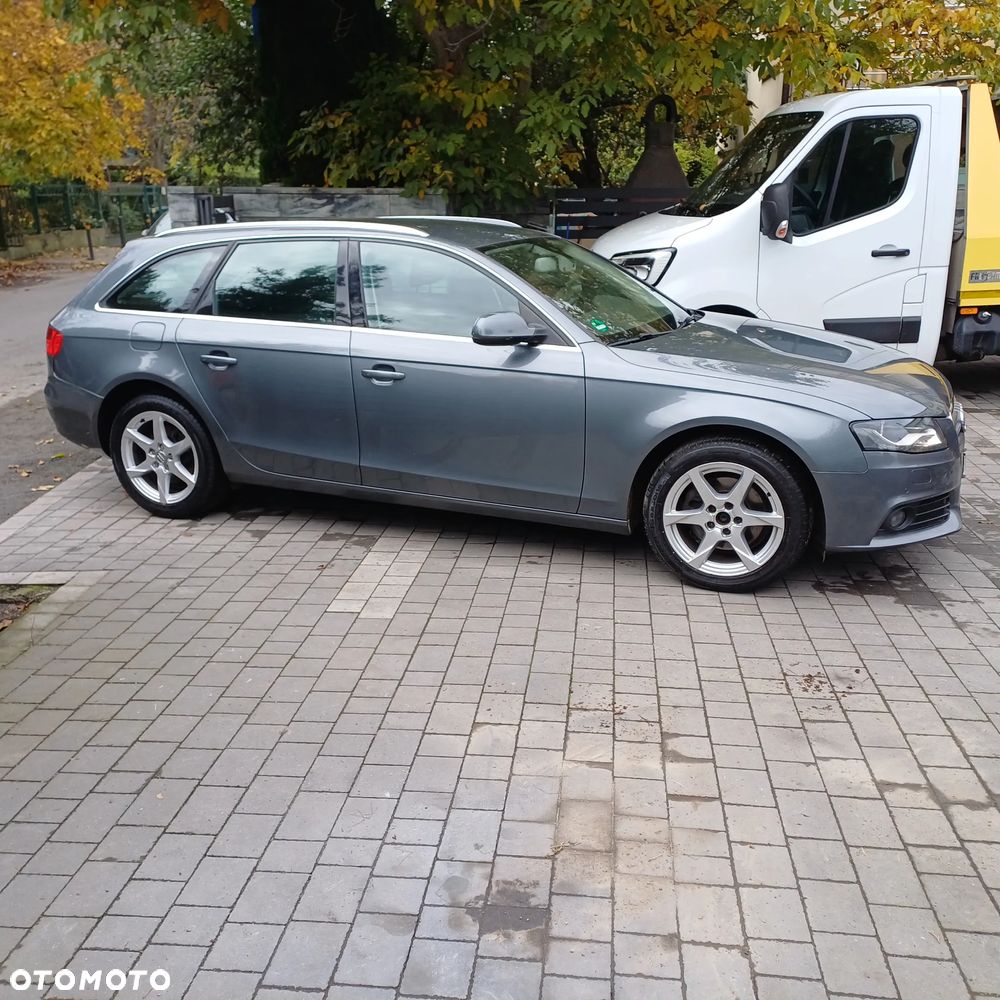 Audi A4 Avant - 7