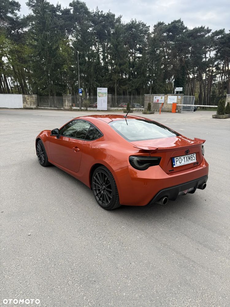 Toyota GT86 2.0 Prestige - 1