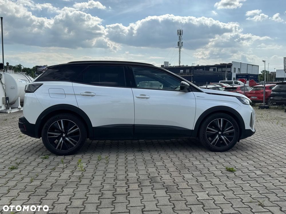 Peugeot 3008 1.6 PureTech HYbrid4 GT Line S&S EAT8 - 7