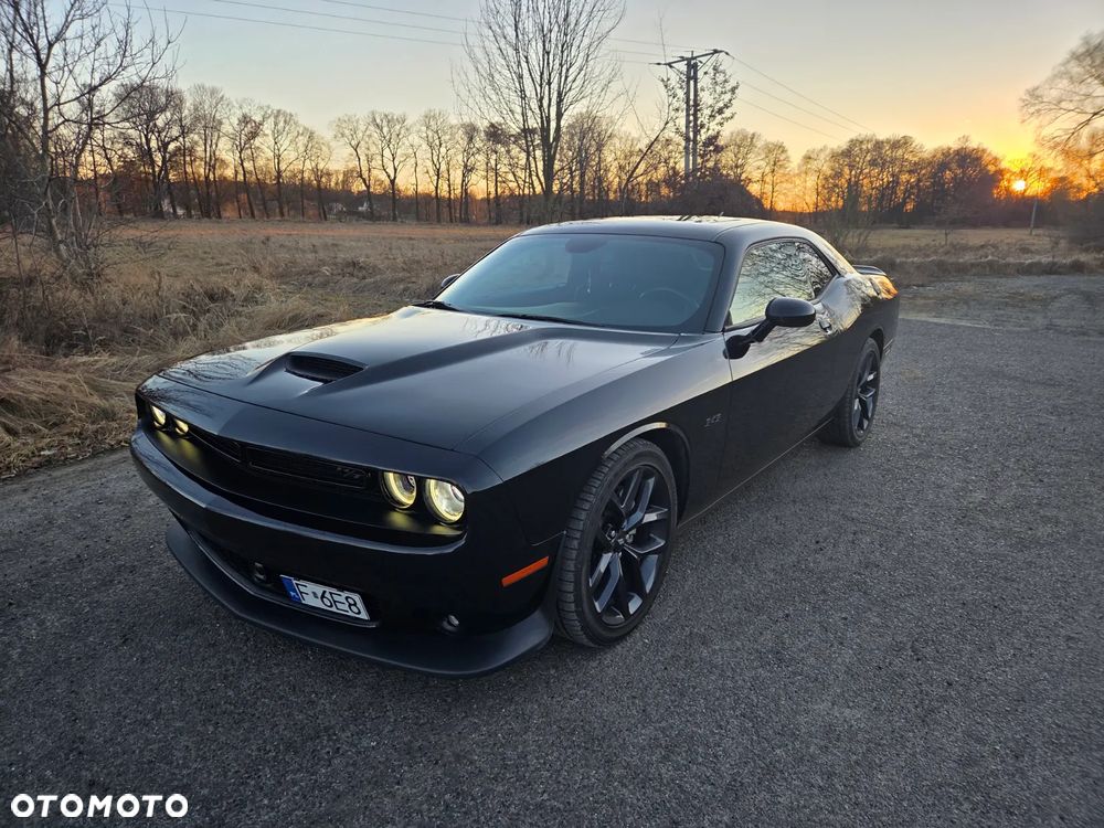 Dodge Challenger 5.7 R/T - 2
