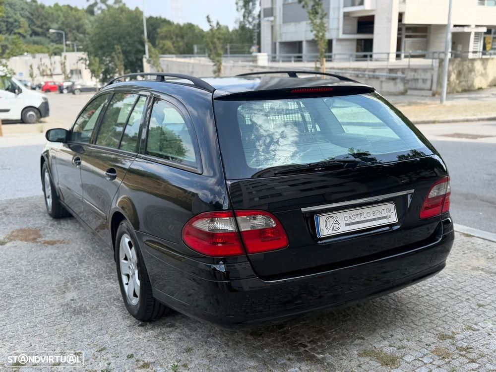Mercedes-Benz E 270 2004 photo 4