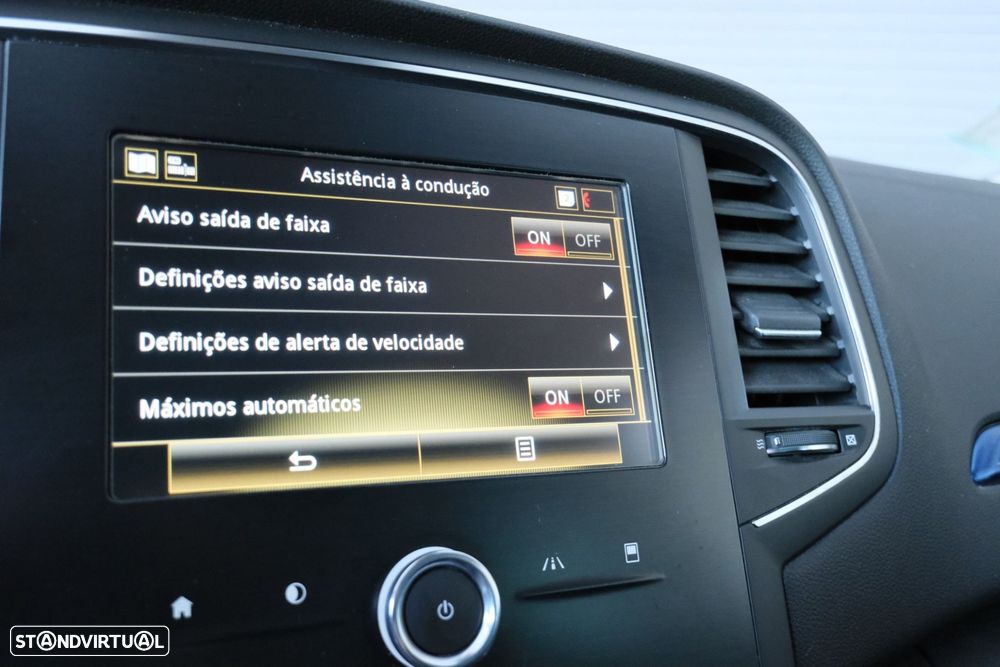 Renault Mégane Sport Tourer 1.3 TCe GT Line - 27