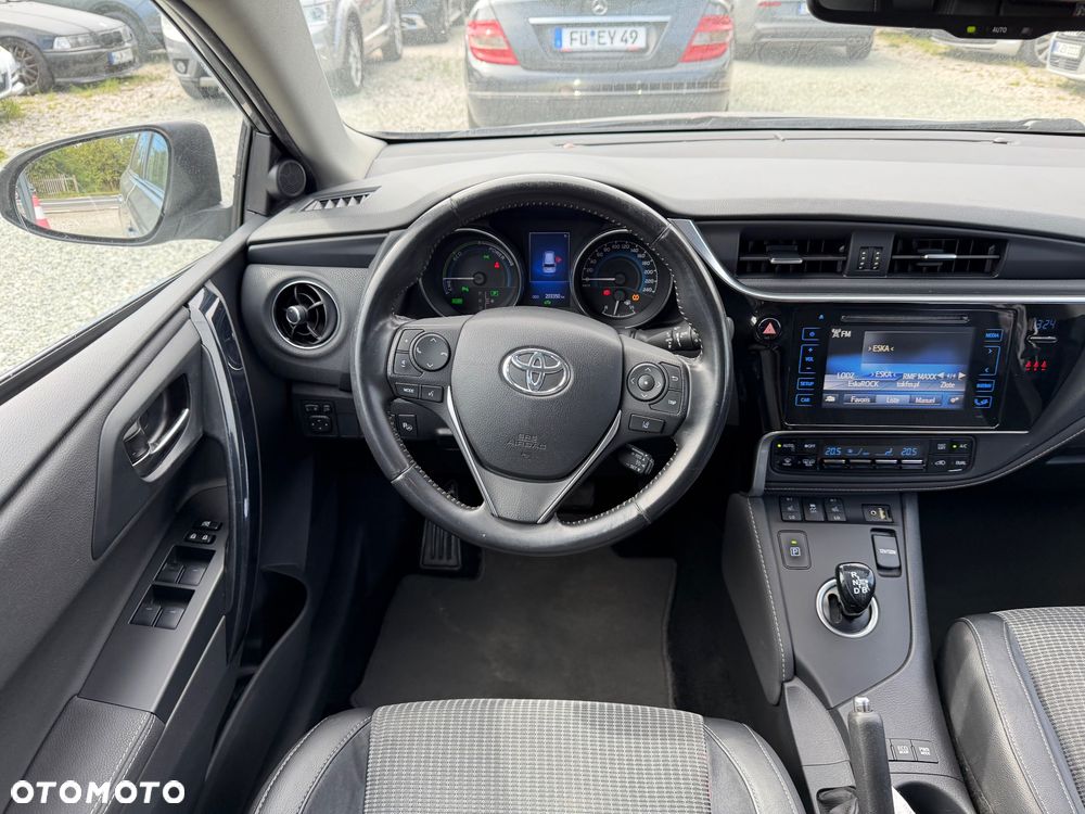 Toyota Auris - 33