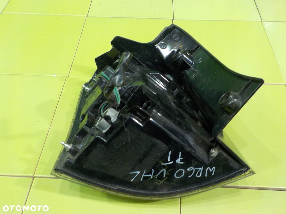 MITSUBISHI OUTLANDER II LIFT 2.2 D 10r 5D lampa prawa tyl 220-87920 - 6