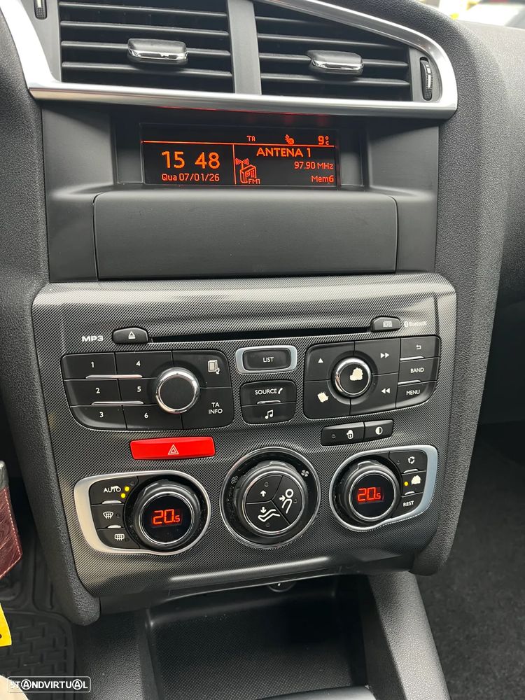 Citroën C4 1.6 e-HDi Air.Exclusive - 18