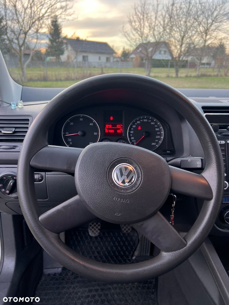 Volkswagen Golf 1.9 TDI Trendline - 11