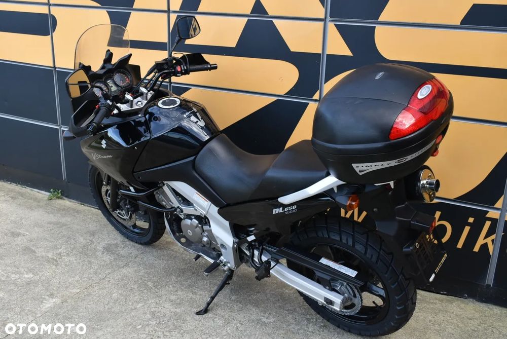 Suzuki V-STROM - 9