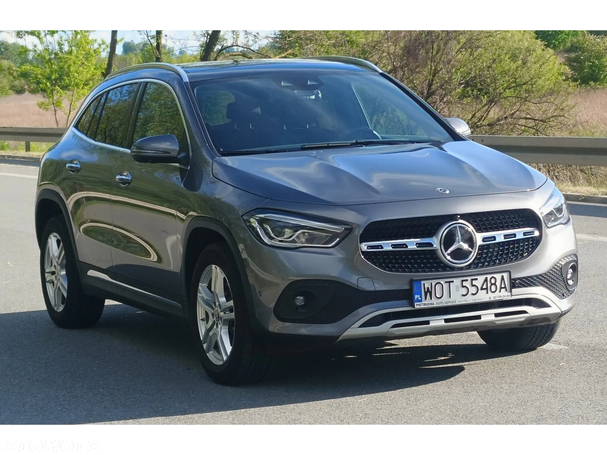 Mercedes-Benz GLA 250 4-Matic - 11