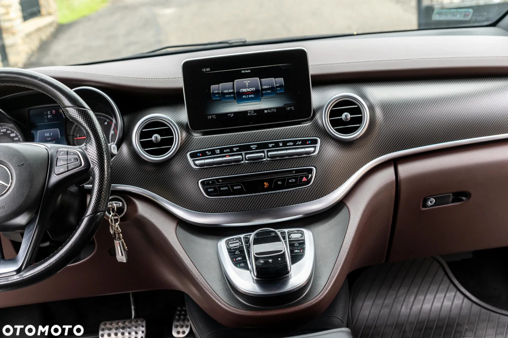 Mercedes-Benz Klasa V 250 (BlueTEC) d Avantgarde 7G-Tronic (ekstra d³) - 38