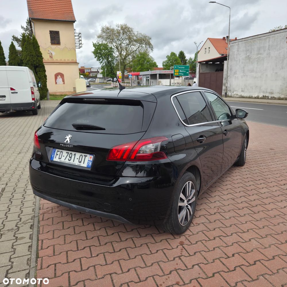Peugeot 308 - 6