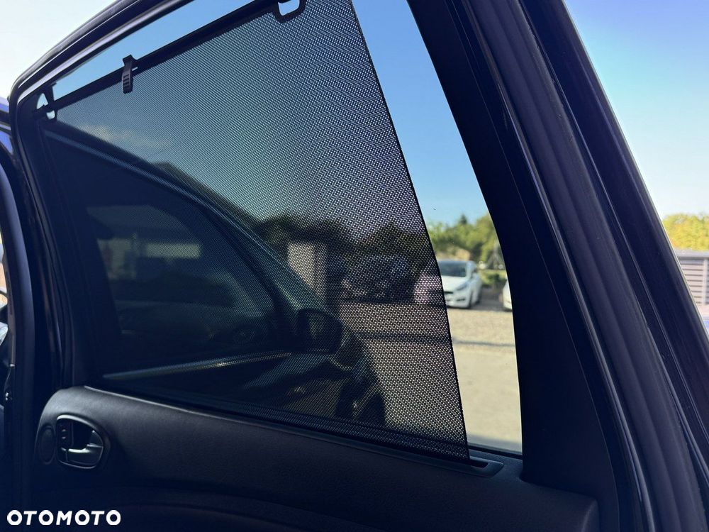 Ford S-Max - 21