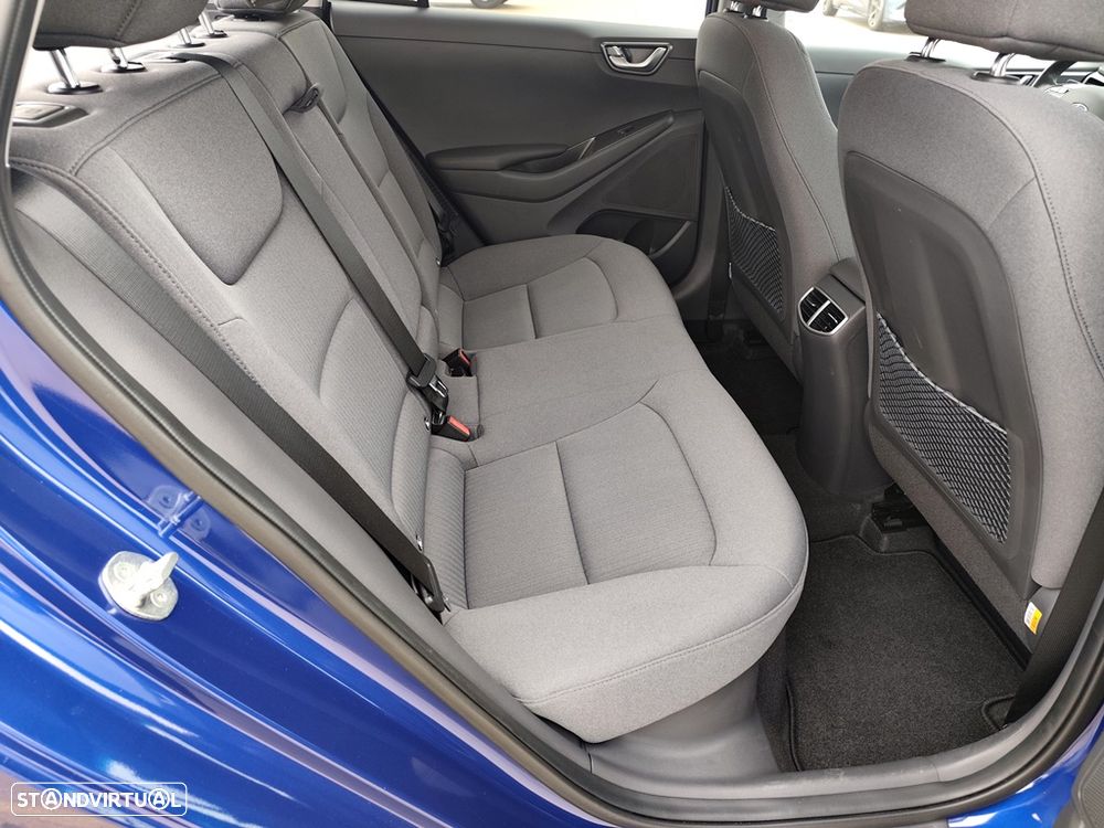 Hyundai Ioniq 1.6 GDI PHEV Tech - 15