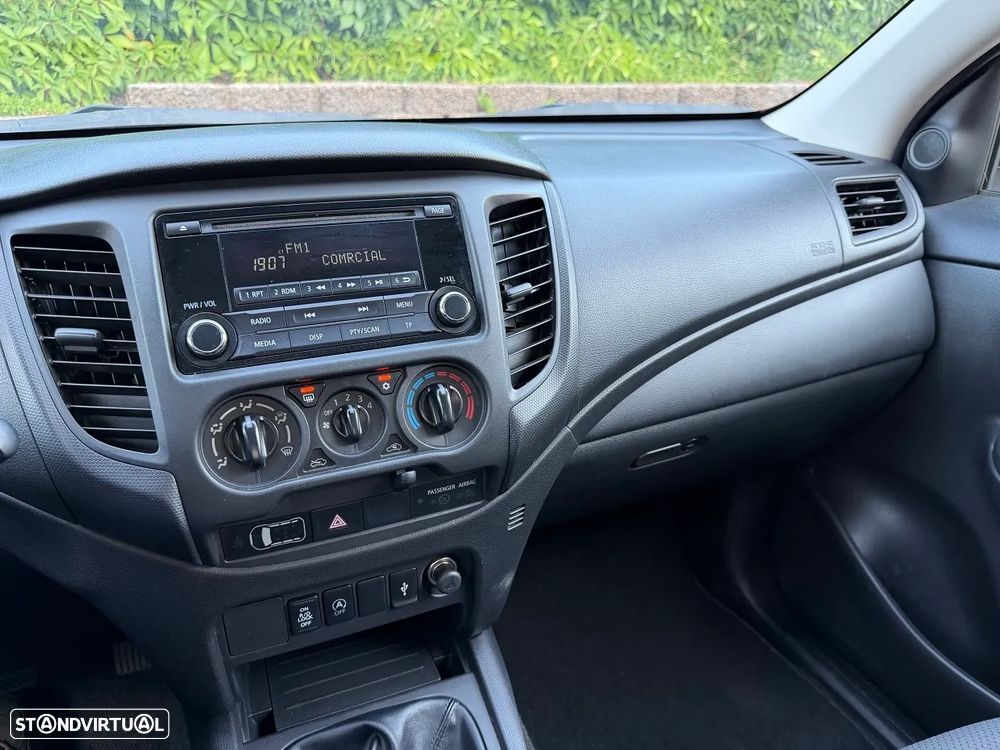 Mitsubishi L200 2.3 DI-D SpaceCab 4WD 3L - 16