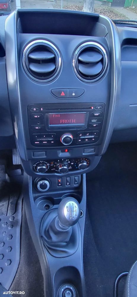 Dacia Duster 1.5 dCi 4WD Prestige jante 16" - 9