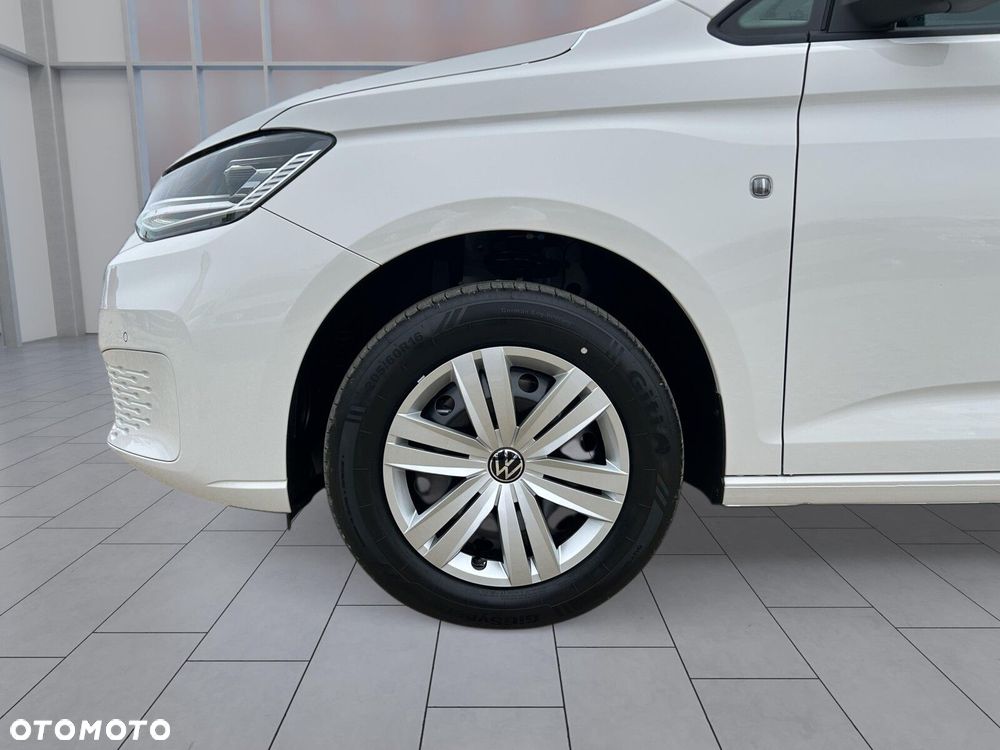 Volkswagen Caddy MAXI Cargo 2.0 TDI 102 KM, manualna 6-biegowa - 32