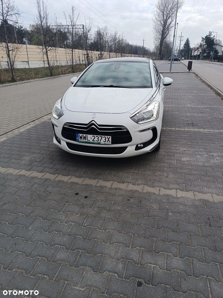 Citroën DS5 THP 155 SoChic - 1