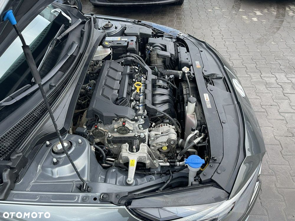 Hyundai Elantra 1.6 Modern - 15