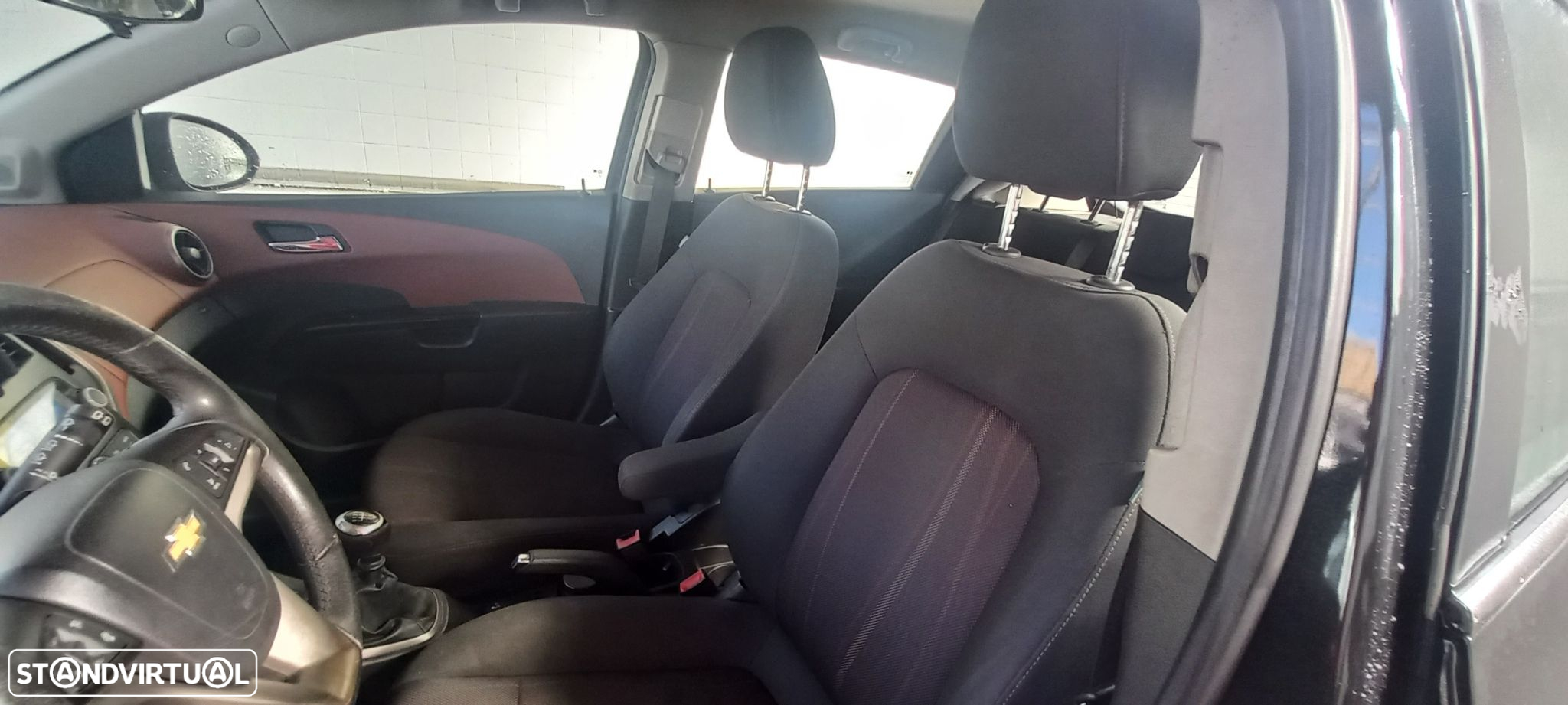 Chevrolet Aveo - 12