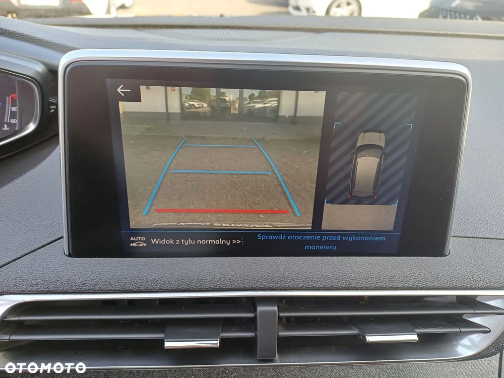 Peugeot 3008 1.2 PureTech Allure S&S - 16