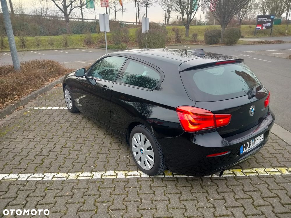 BMW Seria 1 - 15
