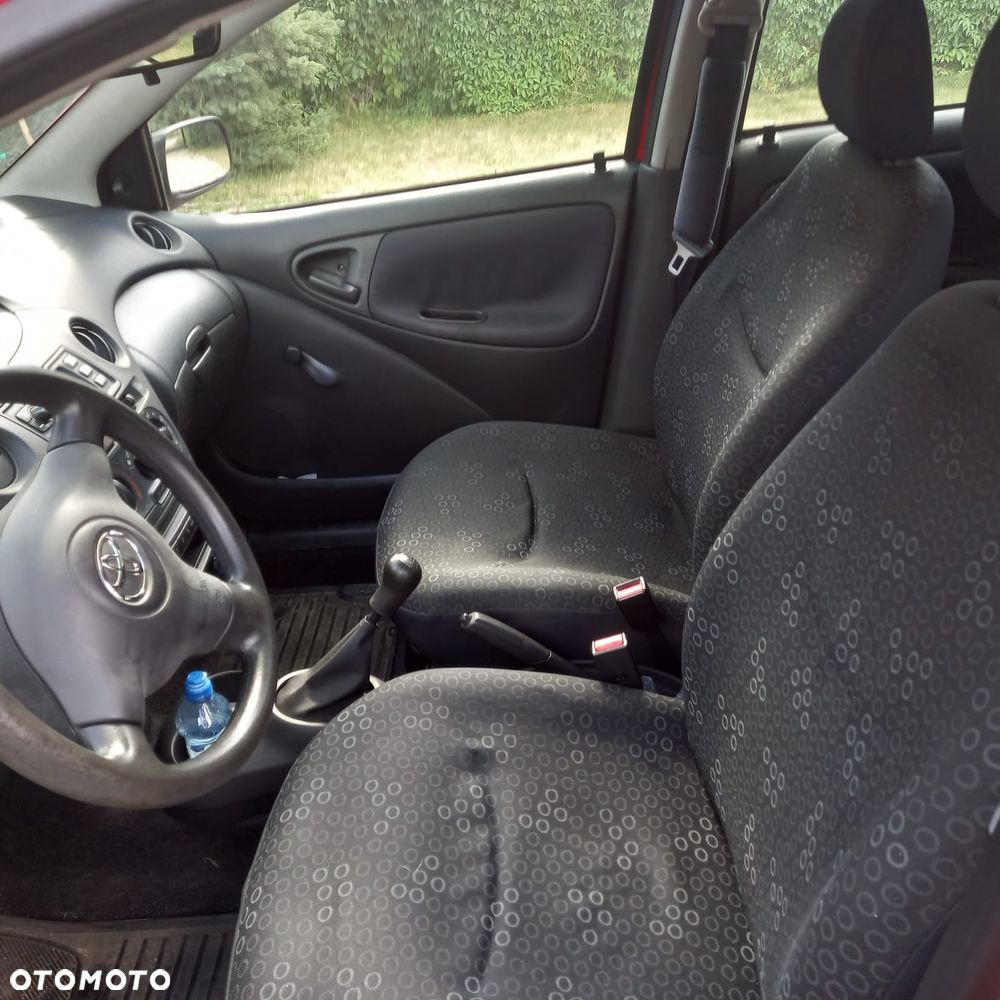 Toyota Yaris - 6