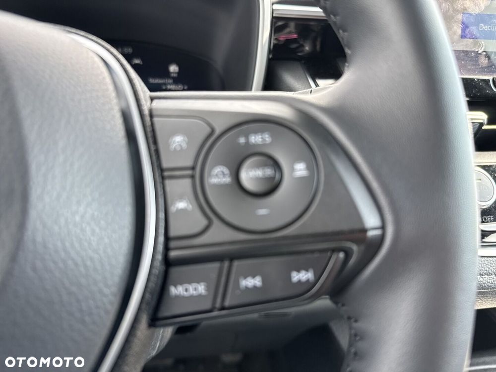 Toyota Corolla 1.8 Hybrid Comfort - 17