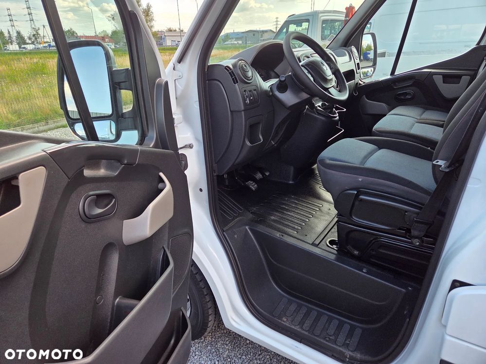 Renault Master - 13