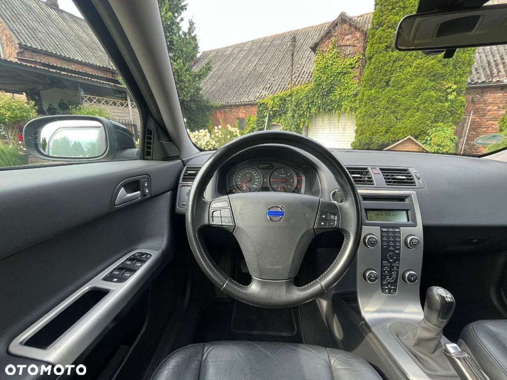 Volvo V50 - 21