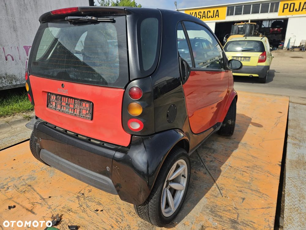 Smart FORTWO 450 1998/01-2004/12  Silnik 0.6 M160.910 45KM/33kW C03L na części drzwi maska zderzak - 3