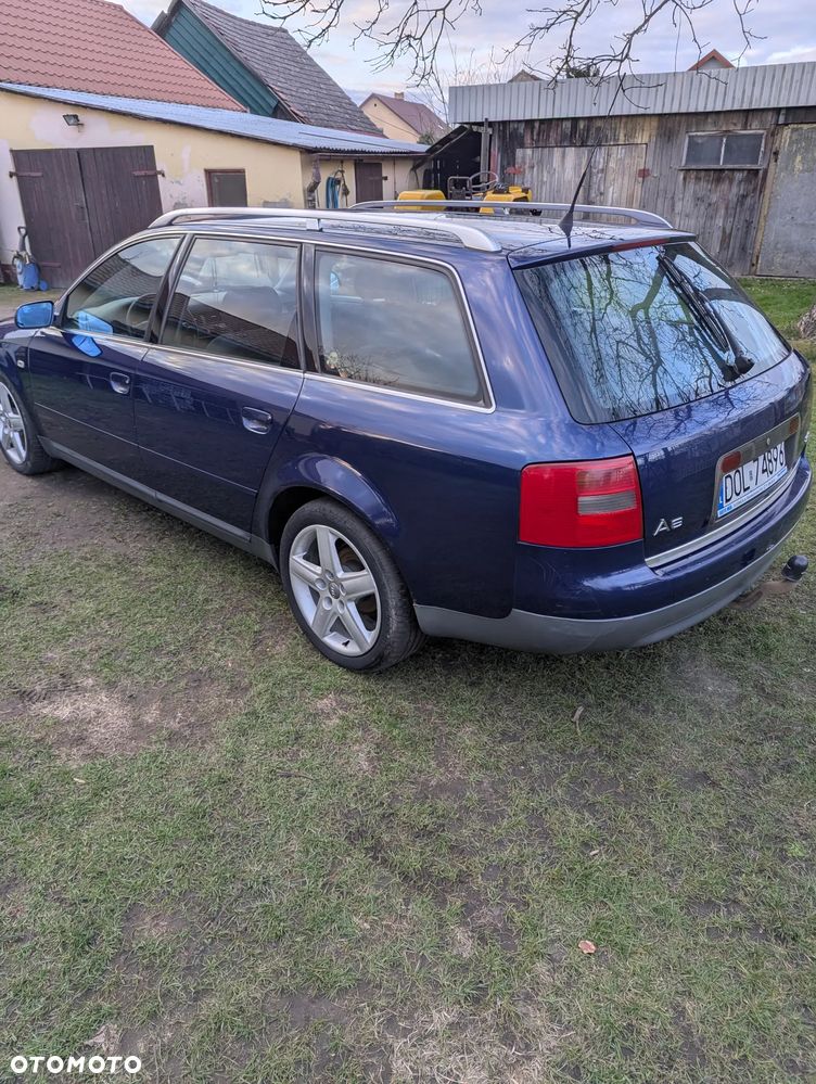 Audi A6 Avant 2.8 30V - 16