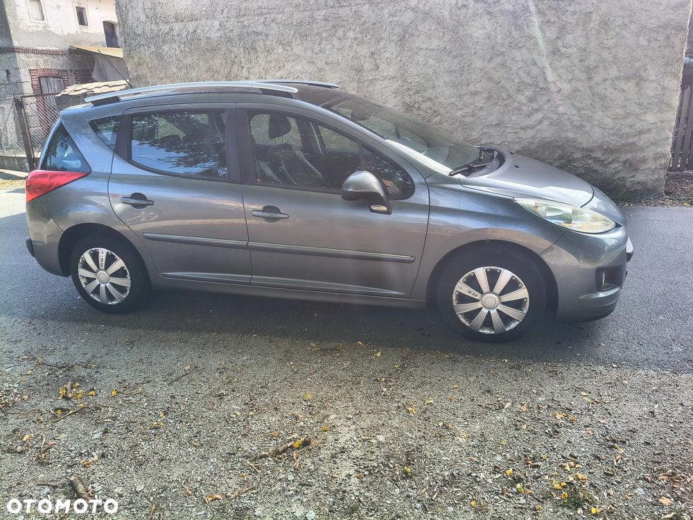 Peugeot 207 1.6 HDi Trendy - 4