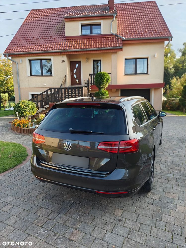 Volkswagen Passat 2.0 TDI SCR Comfortline - 5
