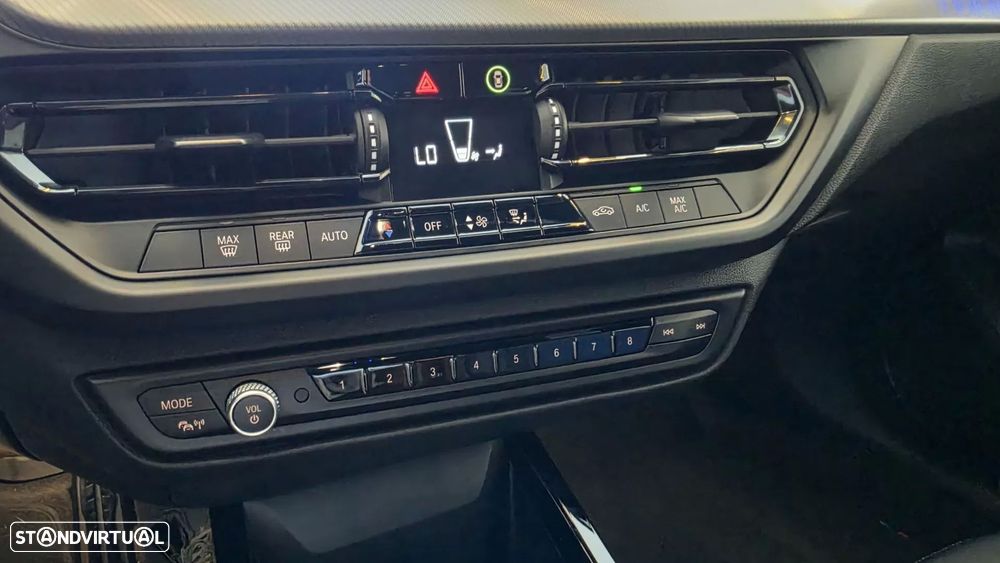 BMW 116 d Pack Desportivo M Auto - 46