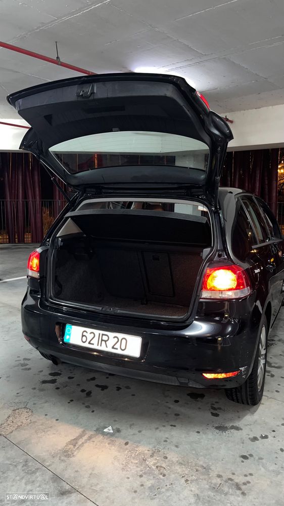 VW Golf 1.6 TDi Confortline - 27