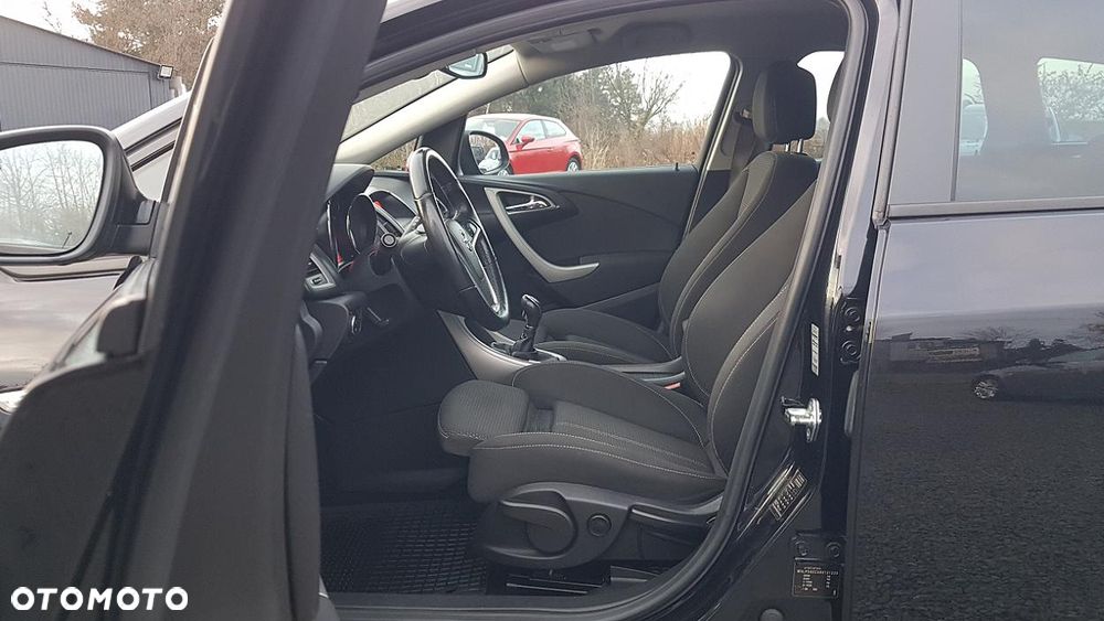 Opel Astra 1.4 T Sport S&S - 28