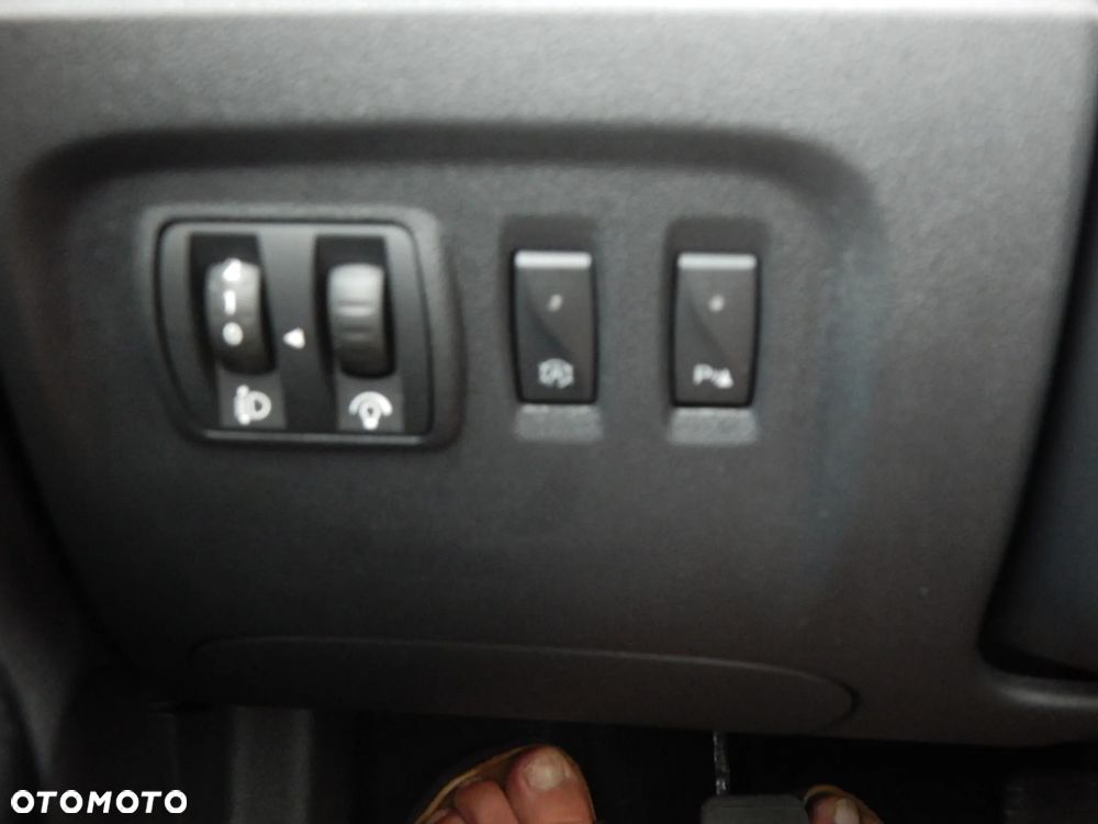 Renault Captur (ENERGY) TCe 90 LIMITED - 29